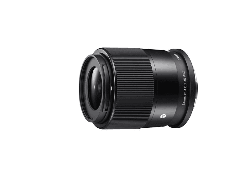 SIGMA23mmF14DCDN_ソニーEマウント用_斜め.png